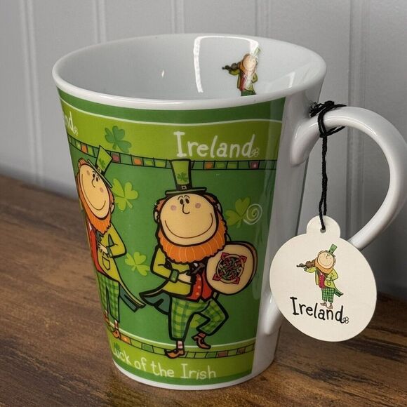 IRELAND "Luck of the Irish" Mug Fun Irish Musician Dancer & Clover Design Green - Picture 4 of 11